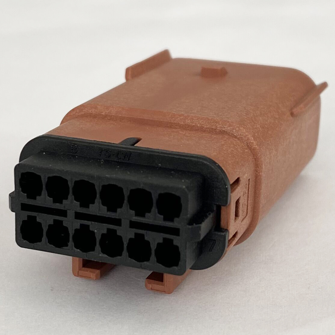 12Pin Male Brown Automotive MX150 Mat-Sealed Connector 33482-6203