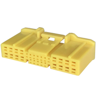 28Pin Female Yellow Car Aftermarket Stereo Audio Connector 6-2188225-5 