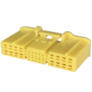 28Pin Female Yellow Car Aftermarket Stereo Audio Connector 6-2188225-5 